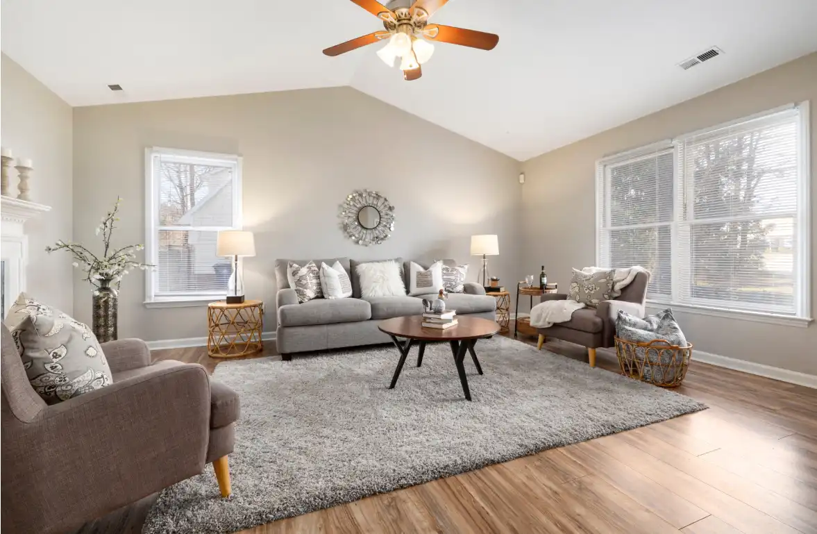 clean wide spaced lliving space 1 clean wide spaced lliving space 1